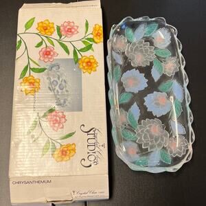 Vintage Crystal Clear Studios Frosted Chrysanthemum Lotus Pattern Glass Tray